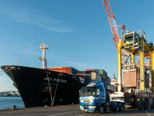 Sea Freight - Freight Forwarder International